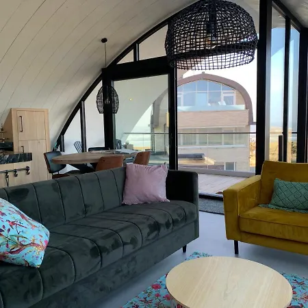 Apartment Penthouse Witsand Zeezicht